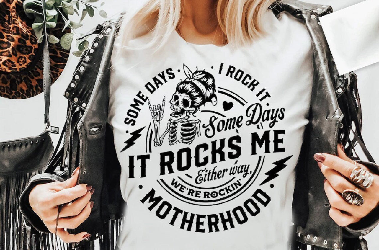 It Rocks Me Tee
